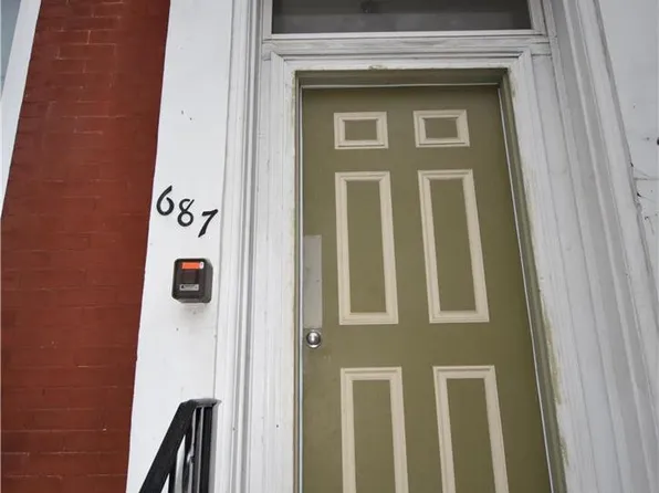 687 Ferry St, Easton, PA 18042