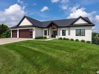 6155 Duggleby Ave, Davenport, IA, 52807