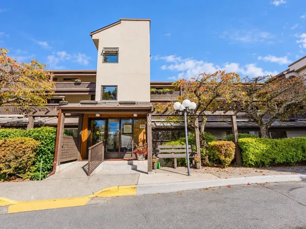 309 Morison Ave #103, Parksville, BC V9P 1M6