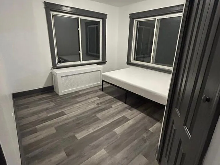 51 Walnut St #3 — Photo 4