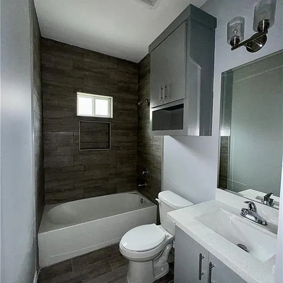 429 E Acacia Ave #1 — Photo 6