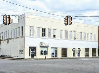 438 W Main St, Liberty, TX 77575