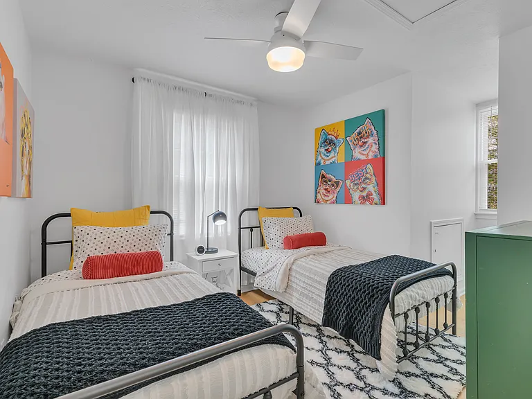213 Landwood Ave — Photo 25