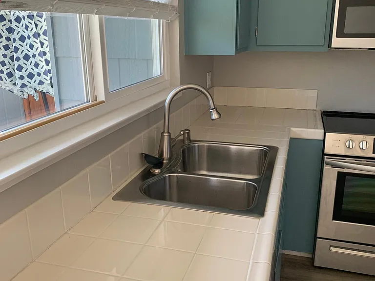1443 Spring Valley Cmn — Photo 17