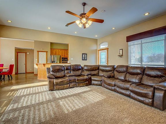3rd image of 5657 County Road 4317