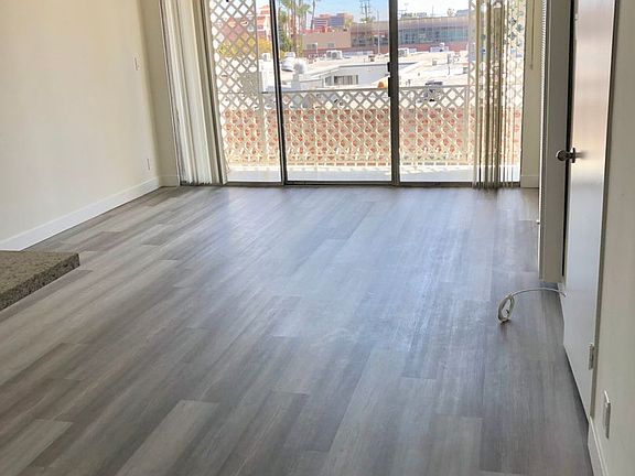 4th image of 1447 S Saltair Ave APT 206