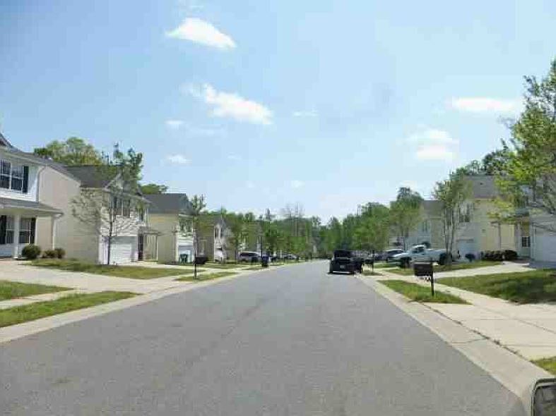 2nd image of 5115 Raspberry Knoll Dr