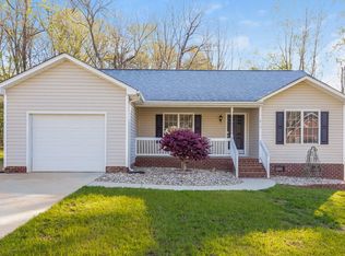 613 Beavers Cove Ln NW, Concord, NC 28027