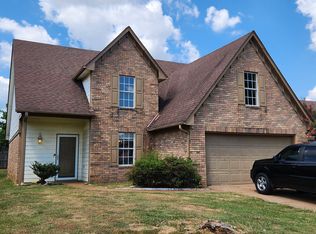 9112 Lakeshore Dr, Olive Branch, MS 38654