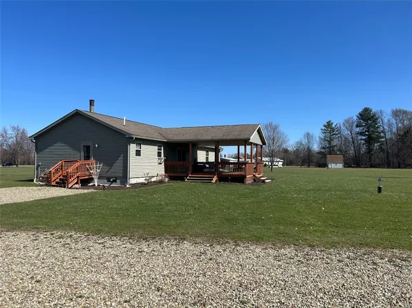 2695 285th Hwy, Linesville, PA 16424