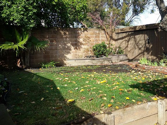 Unit A's private yard