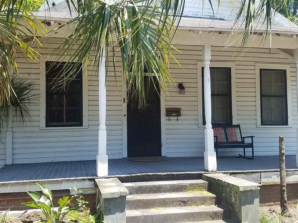 1st image of 114 N B St