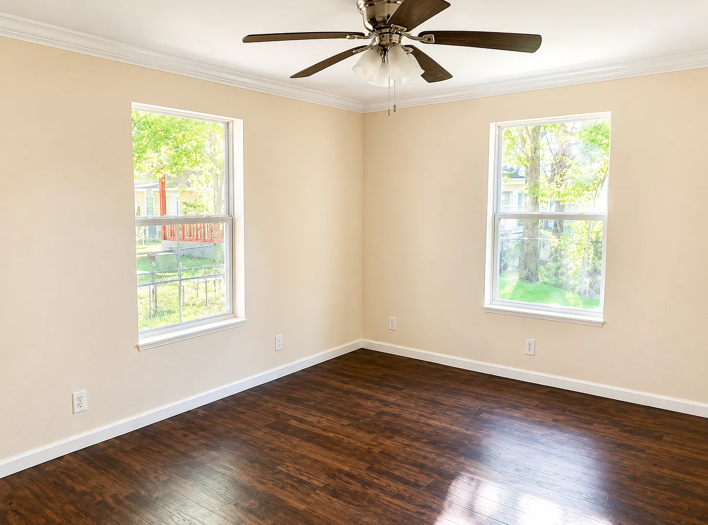 3 bed, 1382 sqft, $1,500 — Photo 4