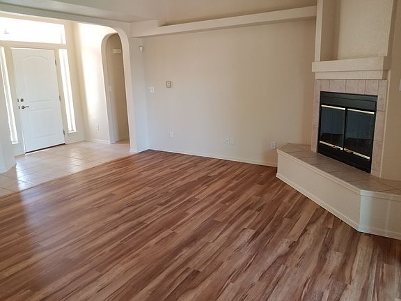 5th image of 965 Valle Bello Ave
