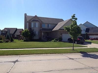1st image of 26469 Blue Heron Dr