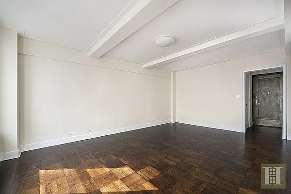 Rented by Halstead Real Estate | media 6