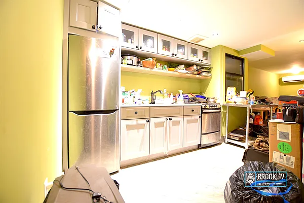 Rented by null | media 21