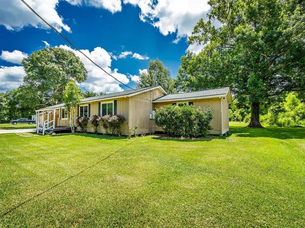 814 Manchester Manor Rd, Thibodaux, LA 70301