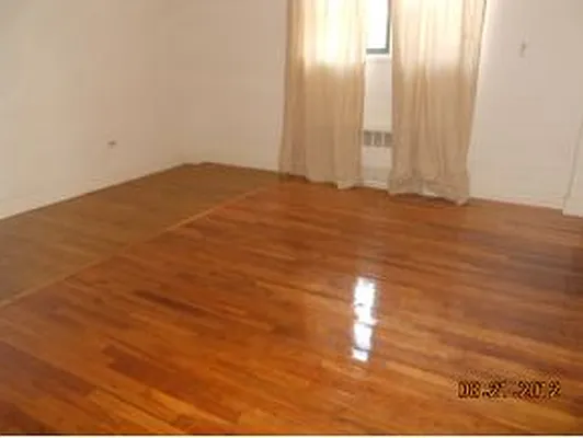 Sold by Peerless Properties Corp | media 4