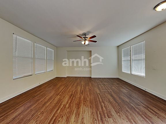 5th image of 2210 N 135th Dr