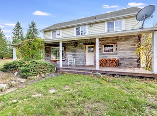 134 Hodis Ln, Sequim, WA 98382