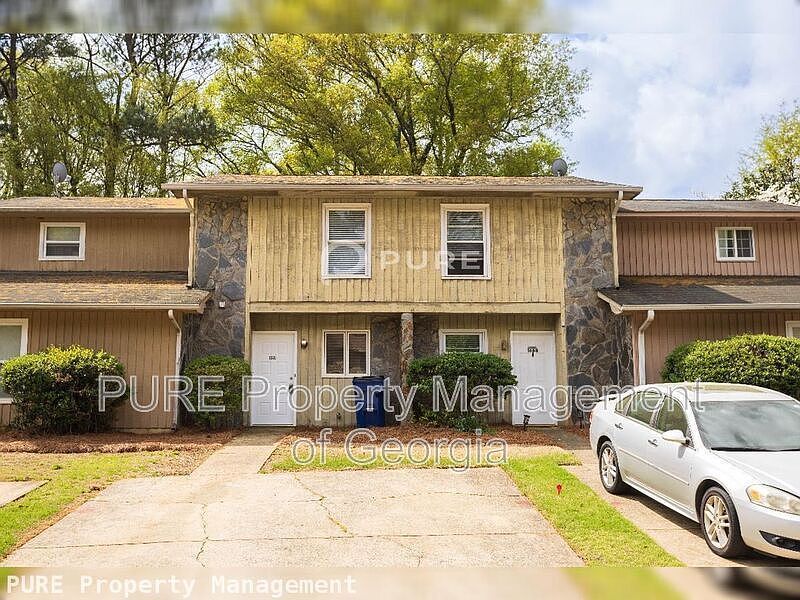 1st image of 1670 Wynndowne Trl SE