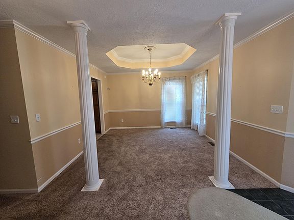 4th image of 4719 S Clifton Court