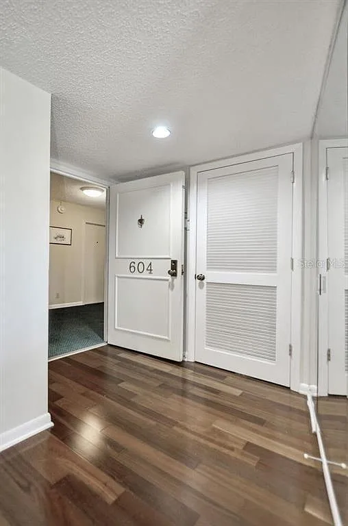 Building Photo - 2611 Bayshore Blvd #604