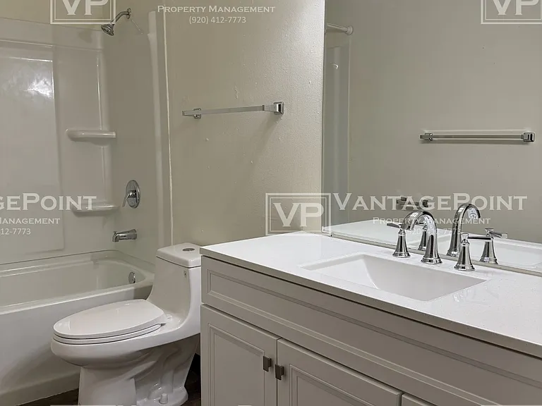 1269 Shawano Ave — Photo 25