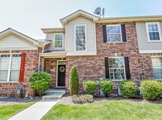 6591 Pine Lake Dr, Tinley Park, IL 60477