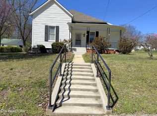 1607 Sevierville Rd, Maryville, TN 37804