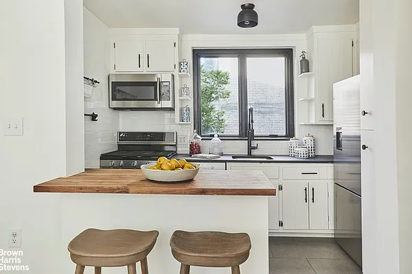 Sold by Brown Harris Stevens | media 6