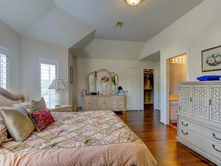 13703 Lakeshore Way Cv — Photo 39