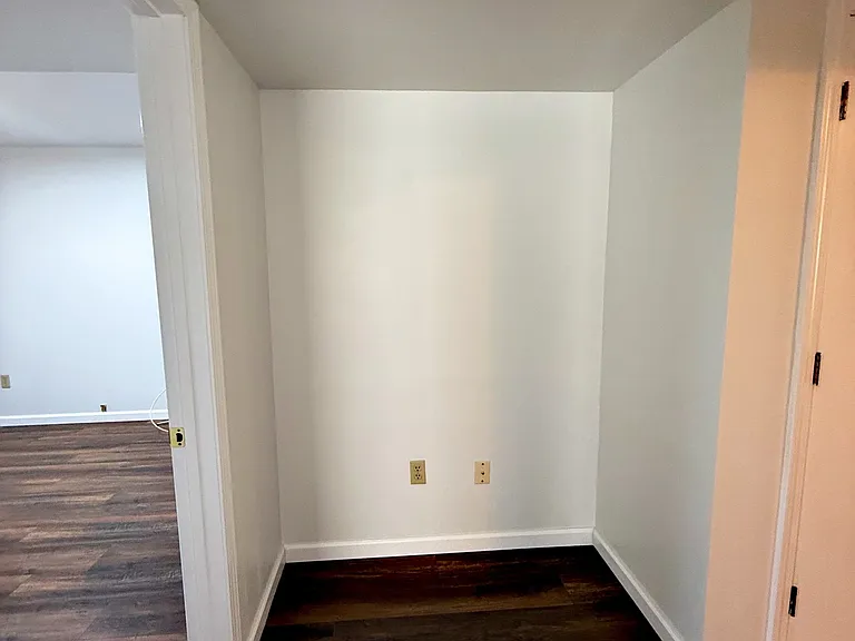 101 Loveless Ln #1 — Photo 10
