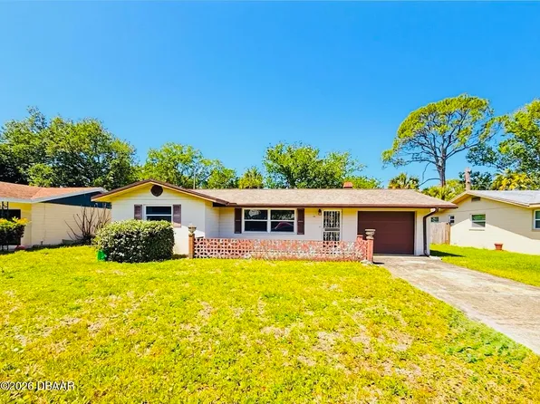 1504 Wildrose Ln, Daytona Beach, FL 32117