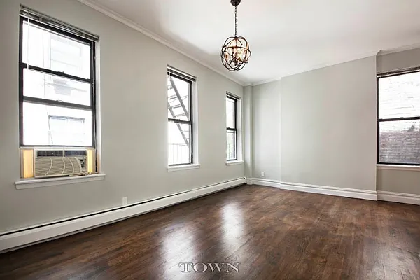 Rented by Town Residential | media 11