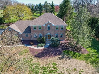 446 Schoeneck Ave, Nazareth, PA, 18064