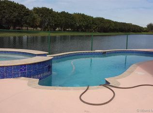 5270 SW 141st Ter, Miramar, FL 33027