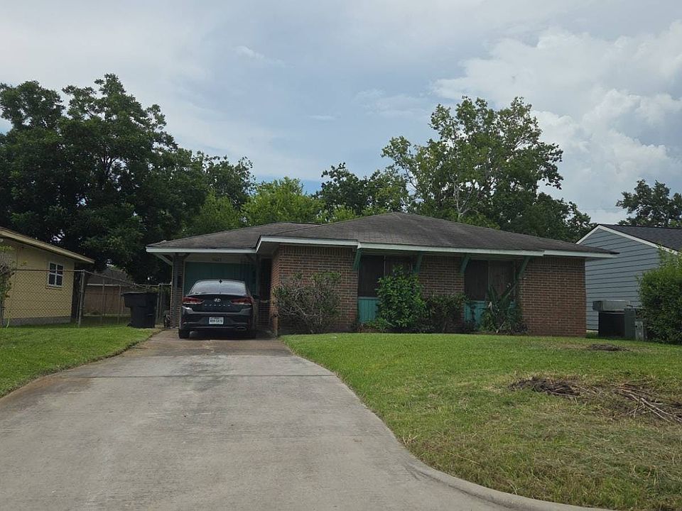 1st image of 5027 Denoron Dr