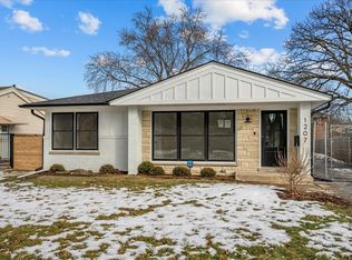 1207 Hoffman Ave, Park Ridge, IL 60068