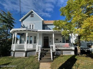 43 Linden Pl, Red Bank, NJ 07701