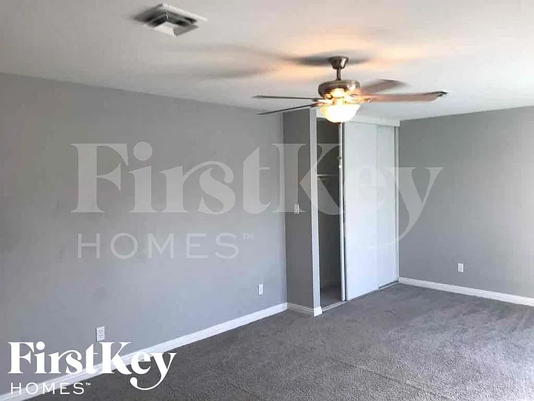 4843 Fairfax Ave — Photo 13