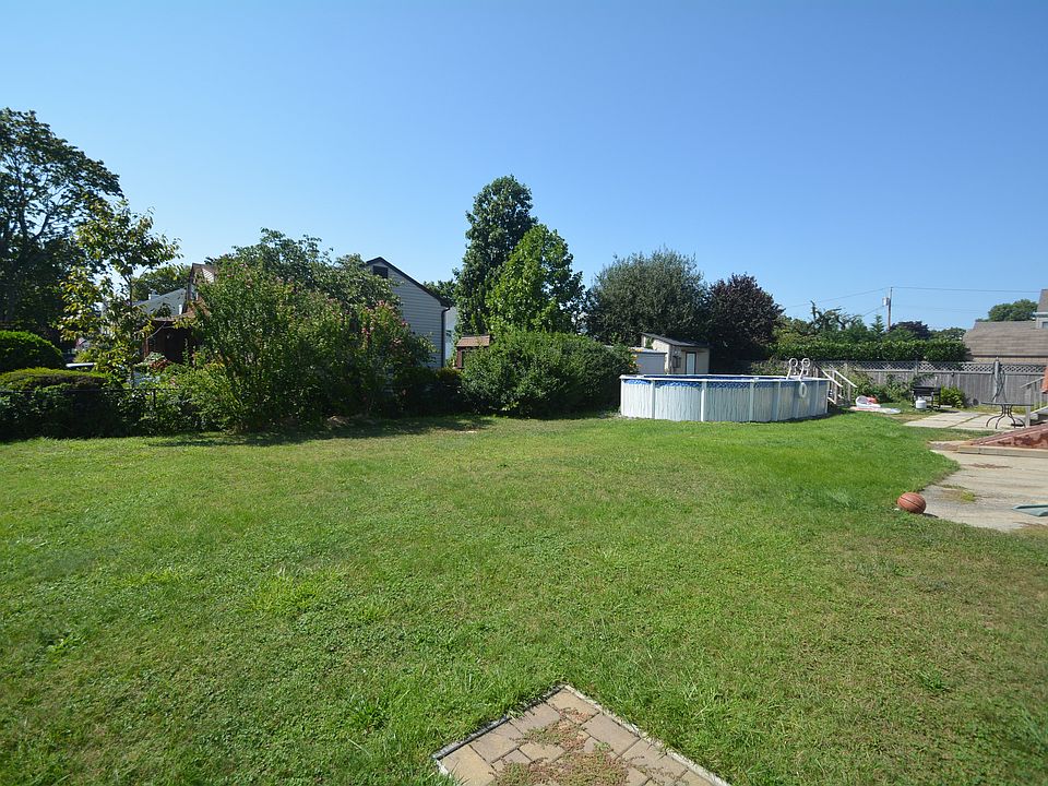 1st image of 106 Cayuga Ave