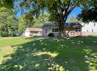 2887 Hamline Ave N, Roseville, MN 55113