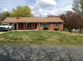 208 Confederate St, Lexington, NC 27295