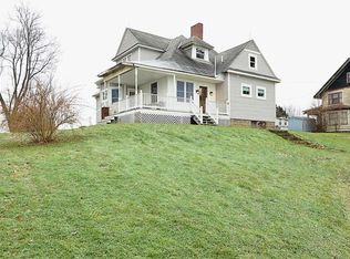 111 Main St, Hickory, PA 15340