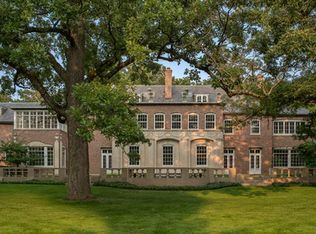 1510 N Green Bay Rd, Lake Forest, IL 60045