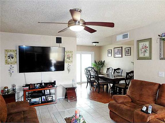 5th image of 8724 Cathedral Cir
