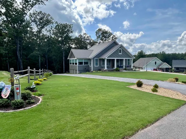 95 Boulder Ln, Cleveland, GA 30528