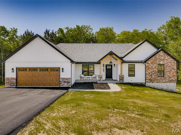 3403 Weatherby Ln, Farmington, MO 63640